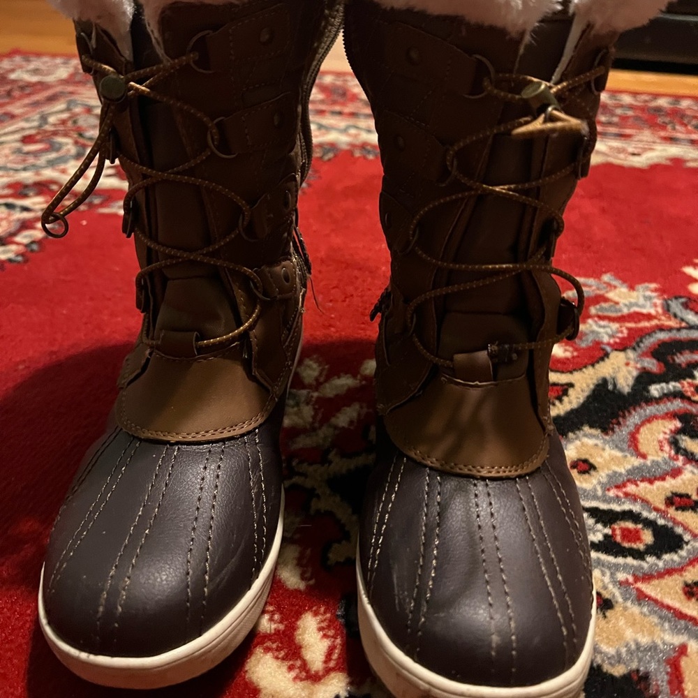 Girls Winter Boot